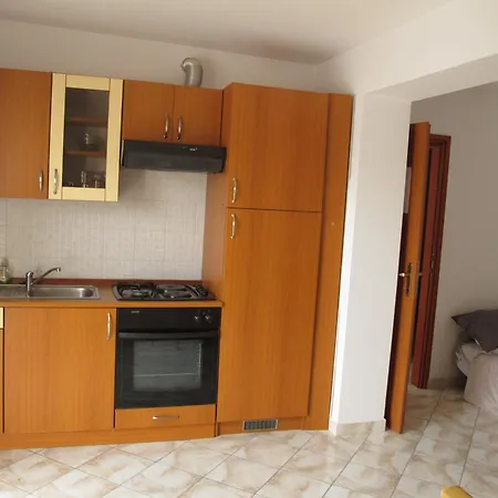 Relax Grazia Apartamento Funtana